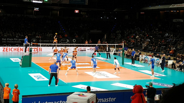 Screenshot_20211205-155047_Video Player.jpg