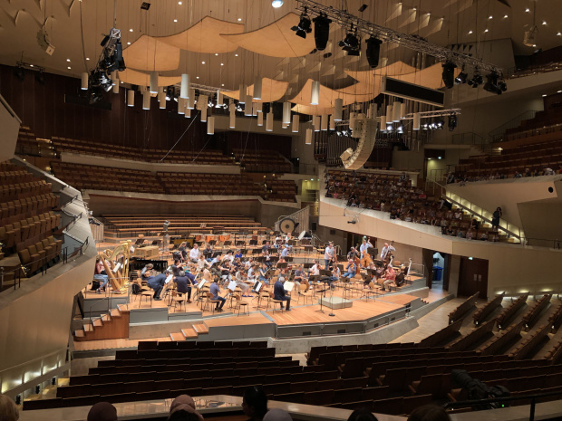 philharmonie2.jpg
